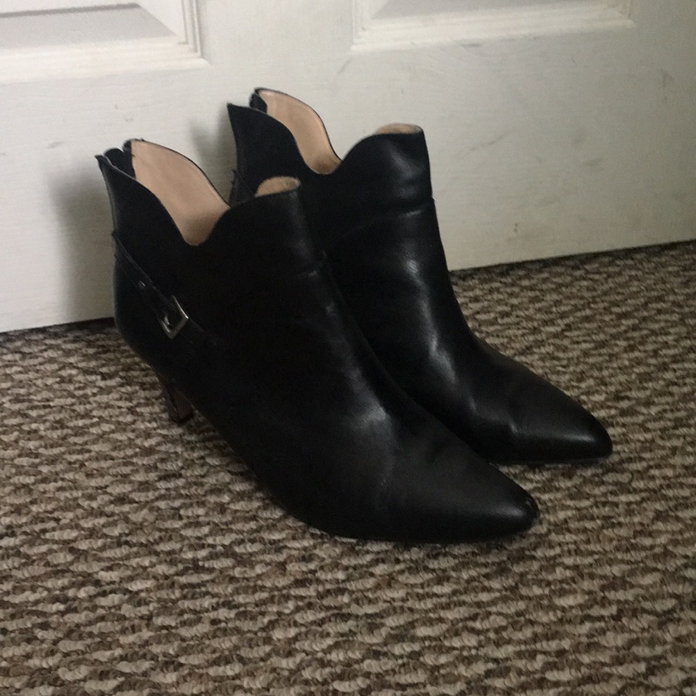Black Boots